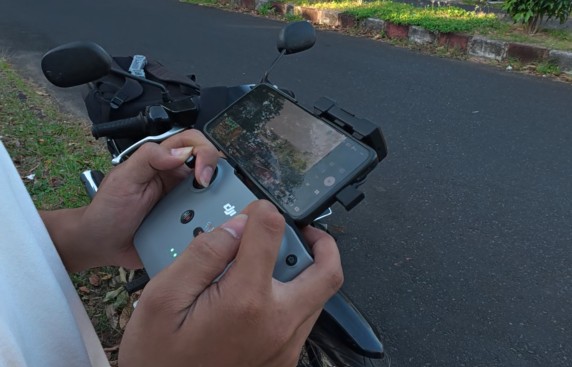 Pilot Drone